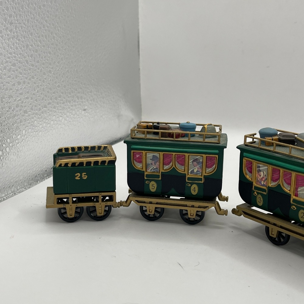 Dept 56 Heritage Village The Flying Scot Train Set 4 Porcelain Pieces 5573-5 - Picture 10 of 12